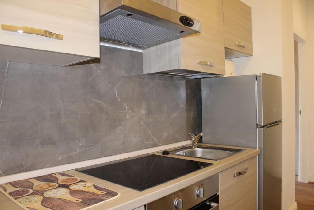 Art Apartment Stazione B フィレンツェ エクステリア 写真